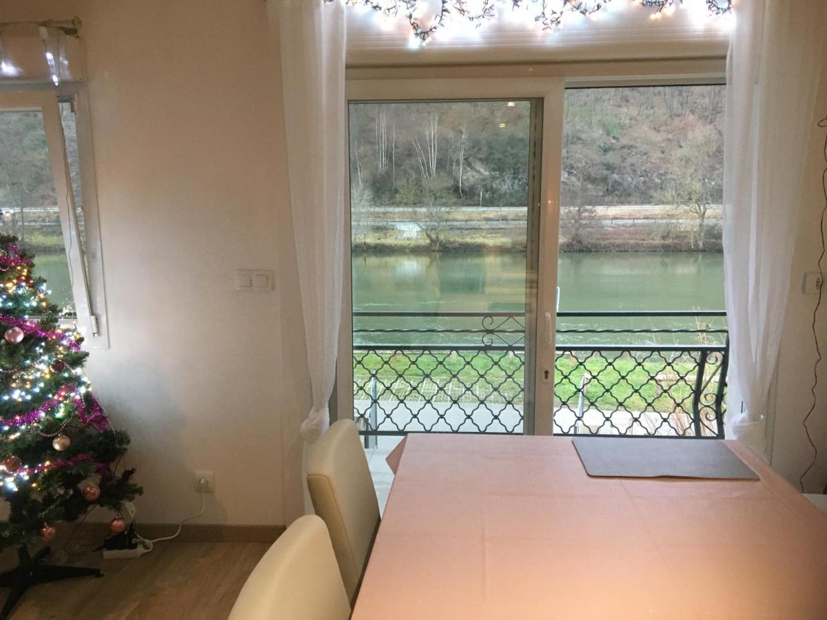 La Rose Sur Meuse Villa Haybes Buitenkant foto